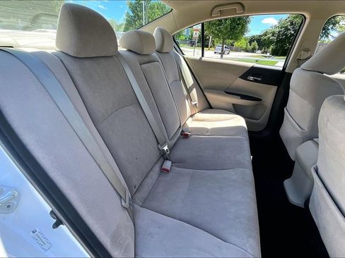 Used 2013 Honda Accord LX image 29