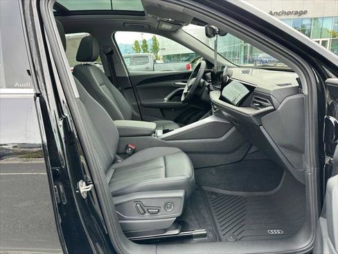 New 2025 Audi Q5 Premium image 10