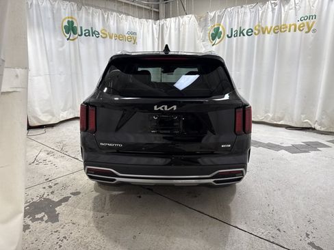 Used 2023 Kia Sorento EX AWD/4WD image 19