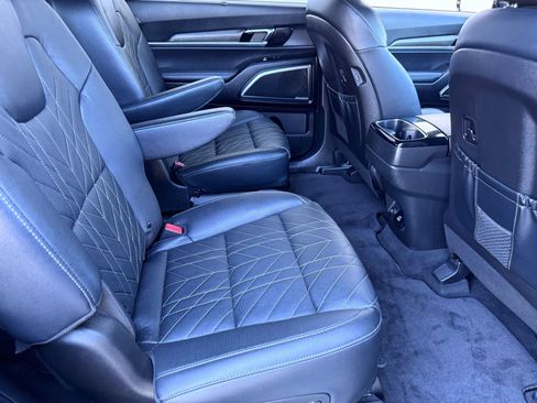 Used 2023 Kia Telluride SX X-Line image 12