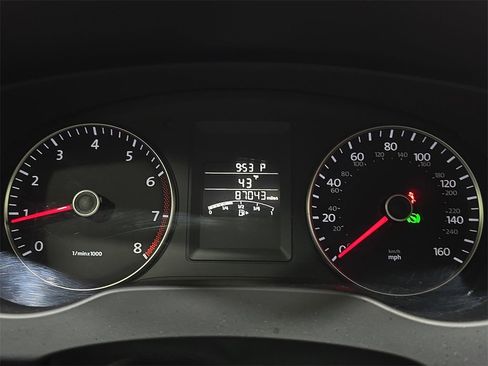 Used 2013 Volkswagen Jetta SEL image 20
