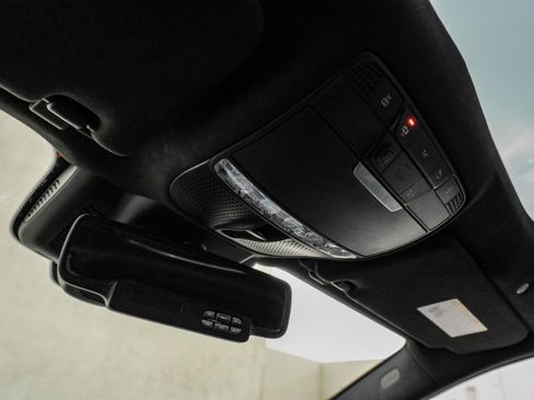 Used 2019 Mercedes-Benz E 63 AMG S image 35