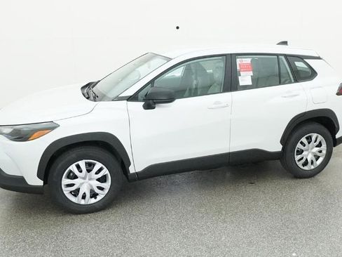 New 2026 Toyota Corolla Cross L image 30