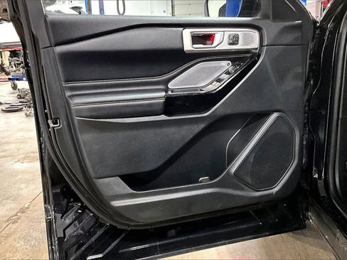 Certified 2022 Ford Explorer ST w/ Equipment Group 401A image 22