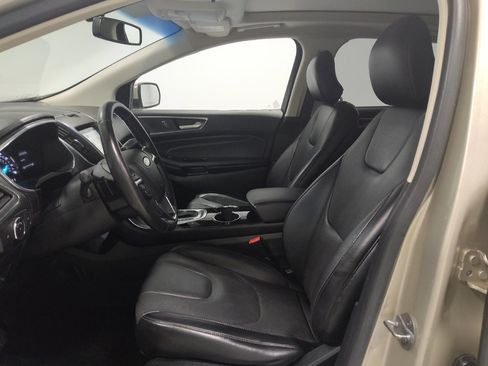 Used 2017 Ford Edge Titanium w/ Equipment Group 301A AWD/4WD image 17