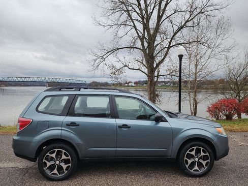 Used 2011 Subaru Forester 2.5X w/ Alloy Wheel Value Pkg AWD/4WD image 6