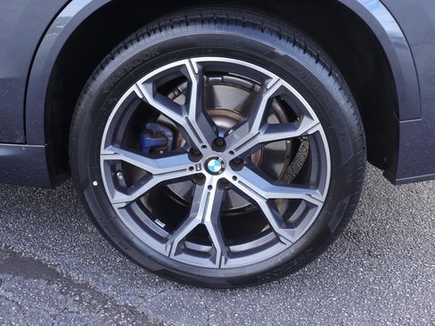 Used 2022 BMW X5 M50i w/ Executive Package image 43