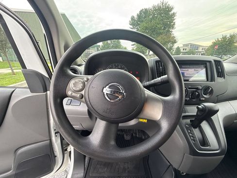 Used 2016 Nissan NV200 S w/ Back Door Glass Package FWD image 19