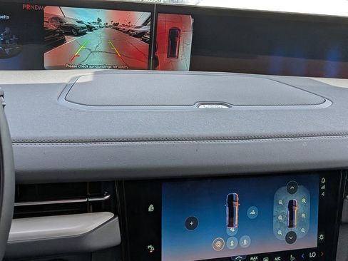 New 2026 Lincoln Navigator Reserve w/ Jet Appearance Package image 25