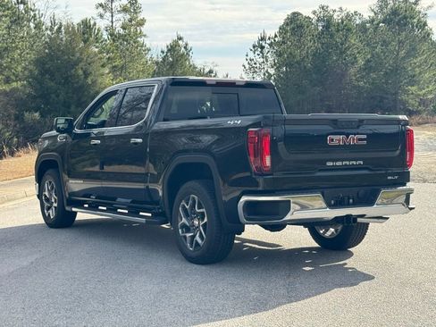 New 2026 GMC Sierra 1500 SLT w/ SLT Premium Plus Package AWD/4WD image 11