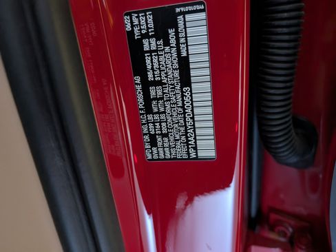 Used 2023 Porsche Cayenne image 42