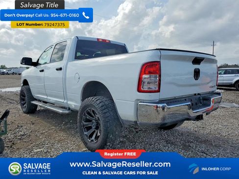 Used 2022 RAM 2500 Tradesman w/ Chrome Appearance Group AWD/4WD image 3