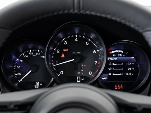 New 2025 Porsche Macan image 16