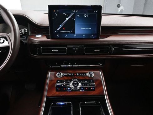 Used 2020 Lincoln Aviator Black Label w/ Dynamic Handling Package AWD/4WD image 33