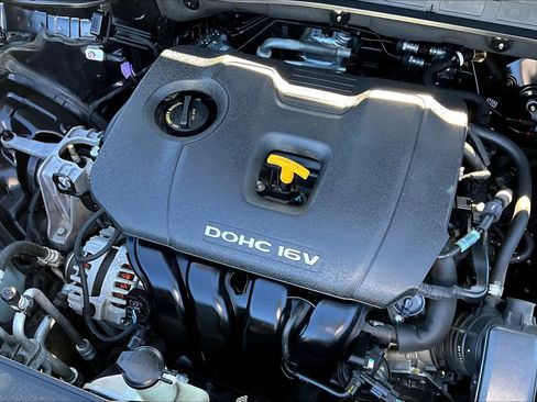 Used 2021 Hyundai Kona SEL FWD image 31