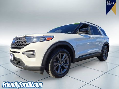 Certified 2023 Ford Explorer XLT w/ Equipment Group 202A RWD image 2