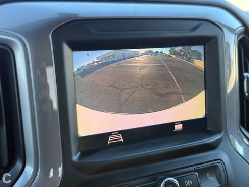 Used 2021 Chevrolet Silverado 1500 Custom image 24