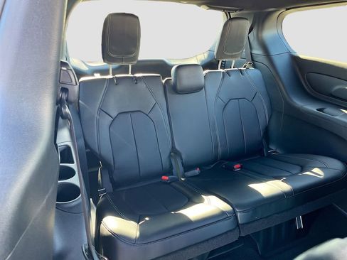 New 2026 Chrysler Voyager LX image 24