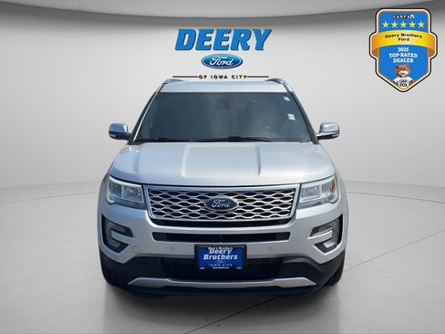 Used 2017 Ford Explorer Platinum AWD/4WD image 19