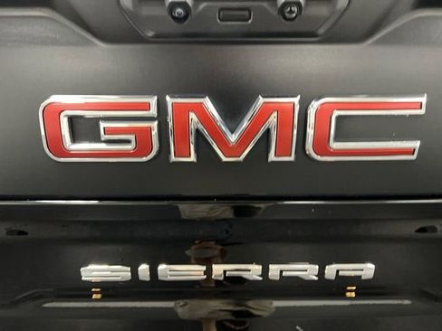 Certified 2024 GMC Sierra 1500 AT4X w/ AT4X AEV Edition AWD/4WD image 31