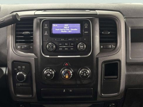 Used 2013 RAM 1500 Express image 23