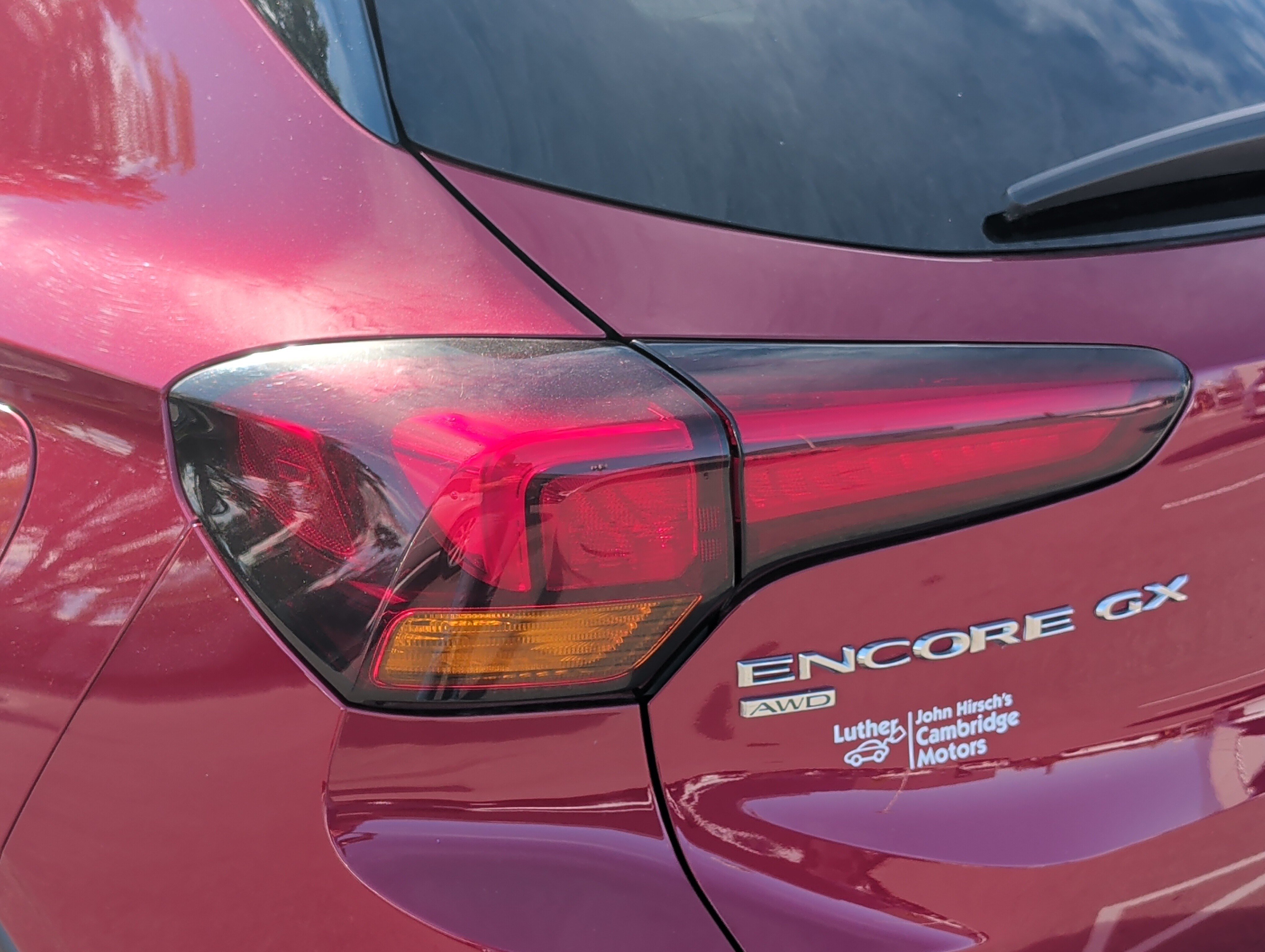 Used 2020 Buick Encore GX Essence w/ Advanced Technology Package AWD/4WD image 18