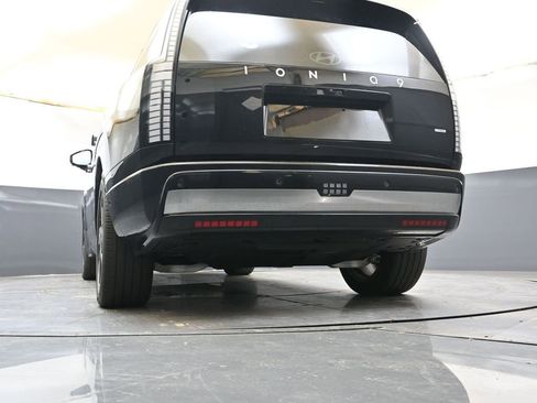 Certified 2026 Hyundai Ioniq 9 Calligraphy AWD/4WD image 33