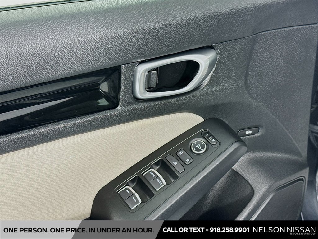 Used 2023 Honda Civic EX image 17