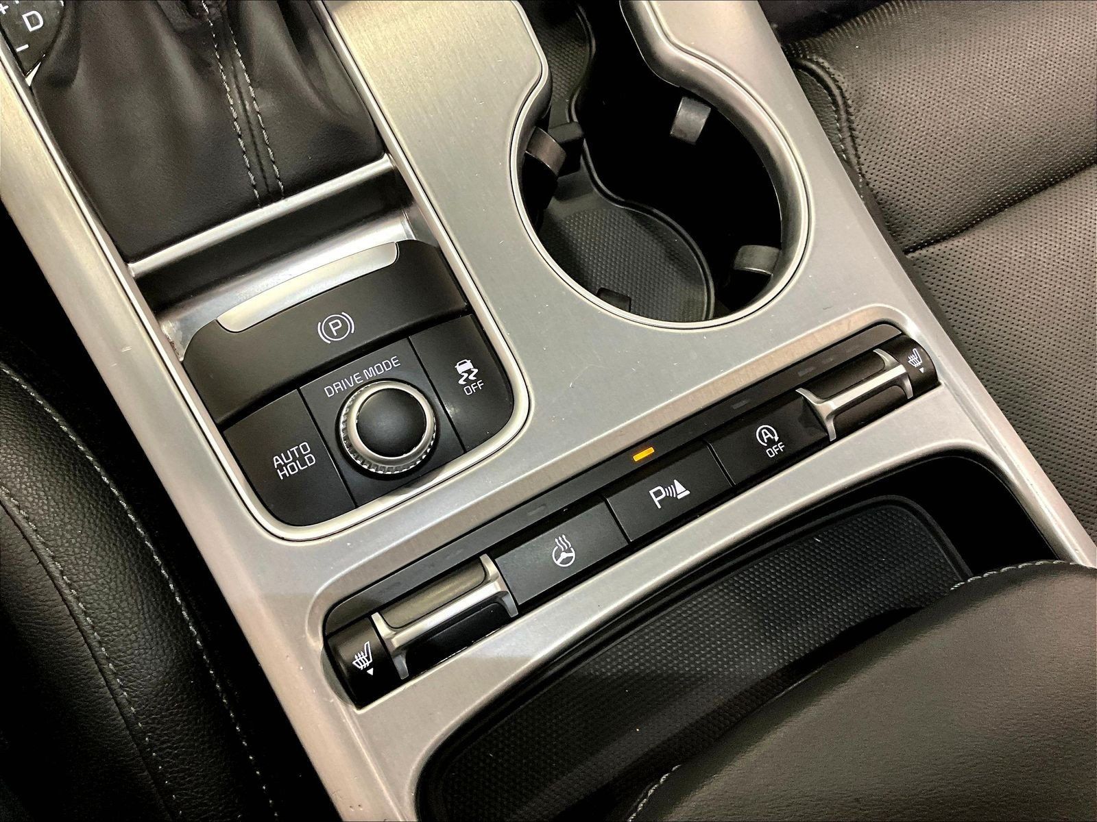 Used 2018 Kia Stinger GT1 AWD/4WD image 38