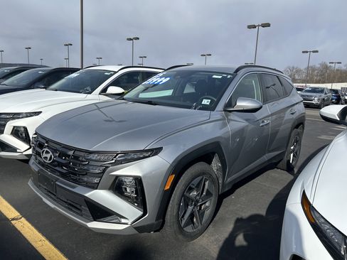 Used 2025 Hyundai Tucson SEL image 4