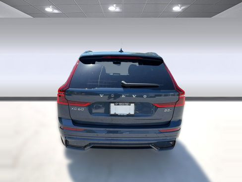 New 2026 Volvo XC60 B5 Core w/ Climate Package AWD/4WD image 10