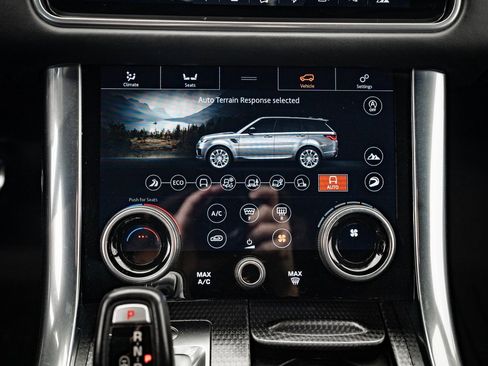 Used 2018 Land Rover Range Rover Sport Supercharged image 39