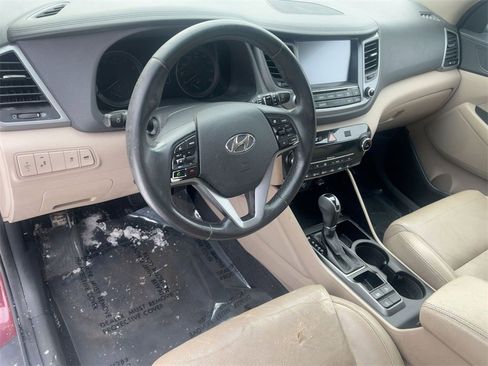 Used 2016 Hyundai Tucson Limited image 11