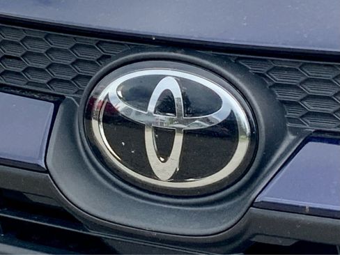 Used 2024 Toyota Corolla LE FWD image 16