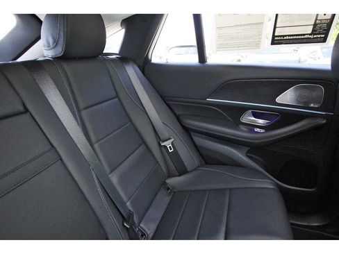 Used 2025 Mercedes-Benz GLE 450 4MATIC Coupe image 10
