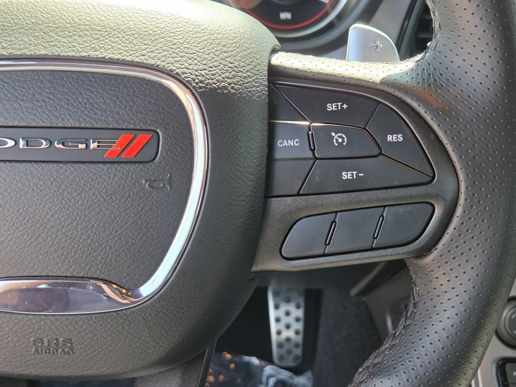Used 2023 Dodge Challenger R/T w/ Performance Handling Group RWD image 28