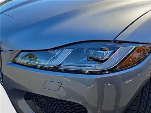 New 2026 Jaguar F-PACE R-Dynamic S image 28