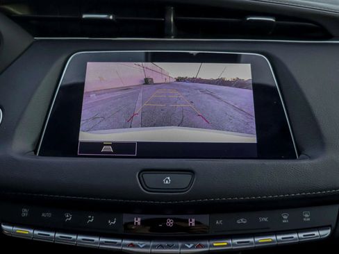 Used 2022 Cadillac XT4 Luxury w/ Cold Weather Package image 41