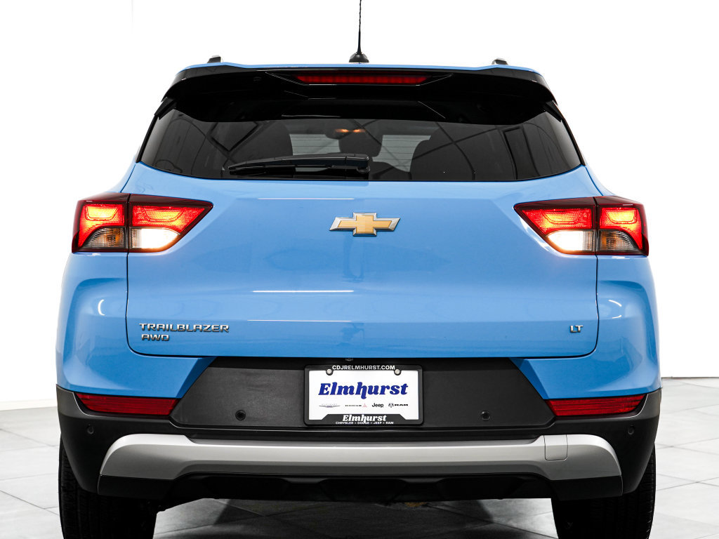 Used 2024 Chevrolet TrailBlazer LT w/ Driver Confidence Package AWD/4WD image 6