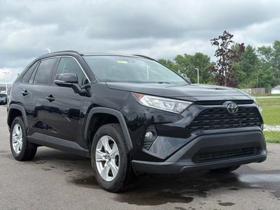 Used 2019 Toyota RAV4 XLE w/ Carpet Mat Package