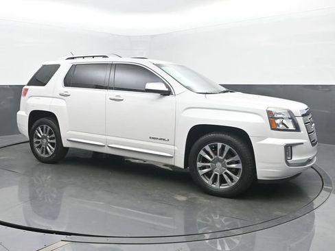 Used 2017 GMC Terrain Denali AWD/4WD image 7