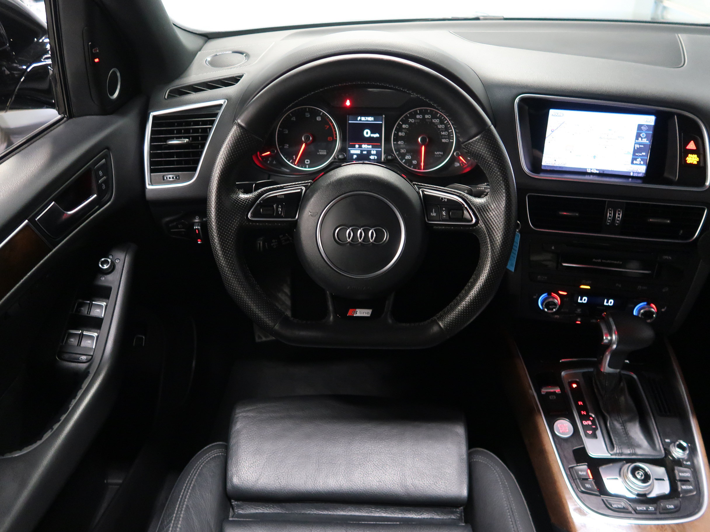 Used 2016 Audi Q5 3.0T Premium Plus w/ Technology Package AWD/4WD image 14