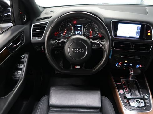 Used 2016 Audi Q5 3.0T Premium Plus w/ Technology Package AWD/4WD image 14