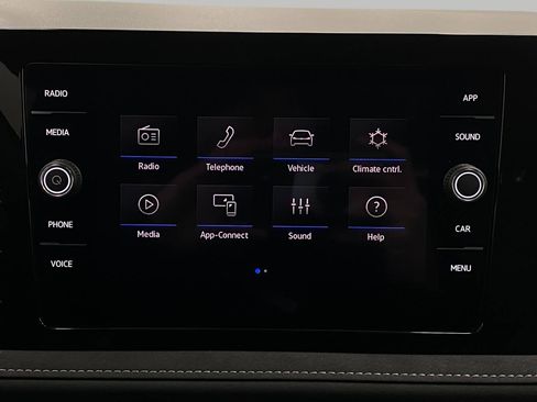 Certified 2025 Volkswagen Taos SE image 20