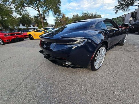 Used 2017 Aston Martin DB11 V12 image 10