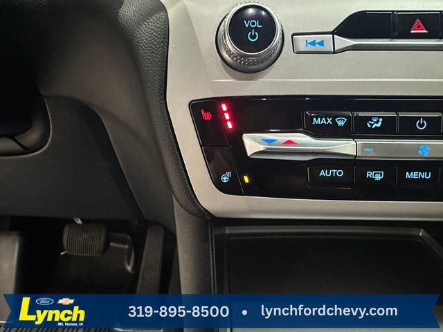 Used 2024 Ford Explorer XLT w/ Equipment Group 202A AWD/4WD image 14