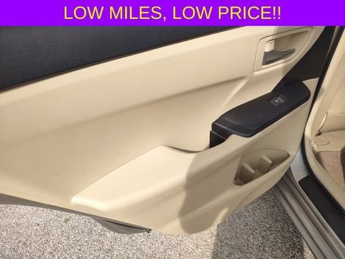 Used 2017 Toyota Camry LE FWD image 16