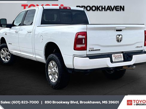 Used 2024 RAM 2500 Laramie AWD/4WD image 2