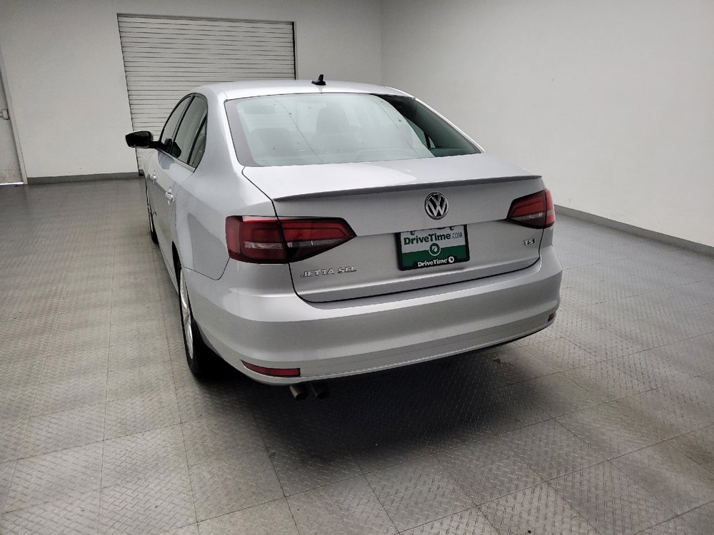 Used 2016 Volkswagen Jetta SEL w/ Lighting Package FWD image 6