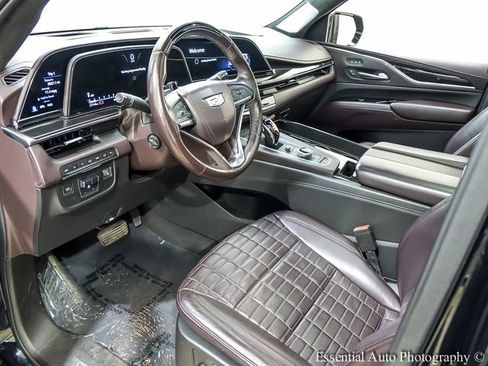 Used 2021 Cadillac Escalade Premium Luxury Platinum AWD/4WD image 11